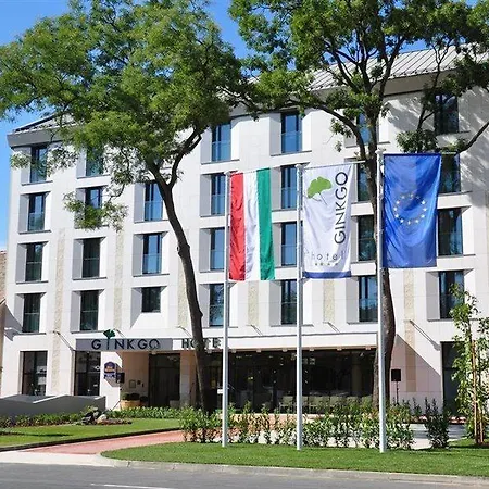 Ginkgo Hotel 4*