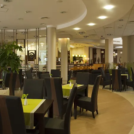 מלון Ginkgo Hódmezővásárhely