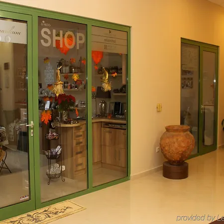 Ginkgo Hotel