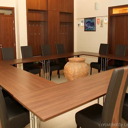Ginkgo Hotel 4*