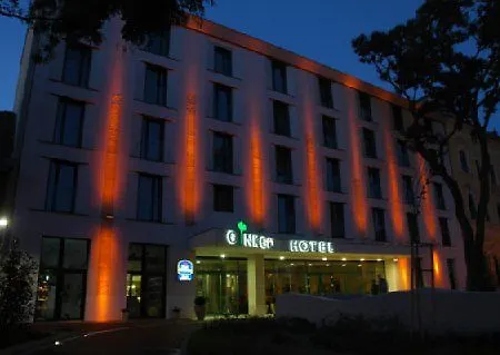 Ginkgo Hotel 4*