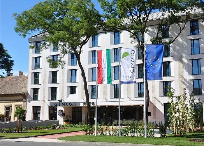 Ginkgo Hotel 4*