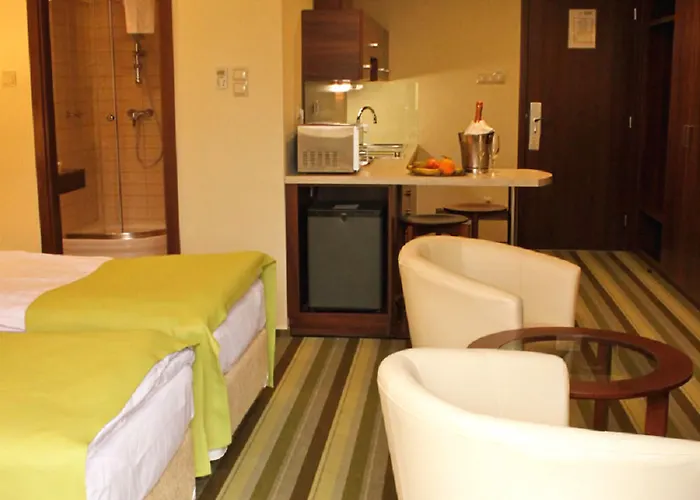 Ginkgo Hotel 4*