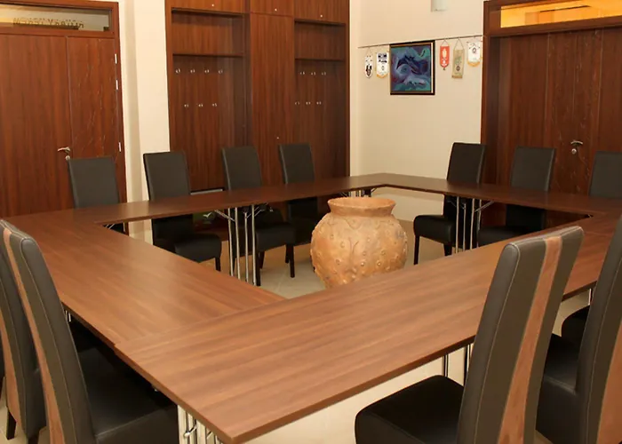 Ginkgo Hotel 4*